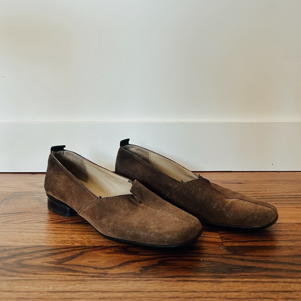 Sesto Meucci Edwige brown textured slip on loafers square toe, Size 7